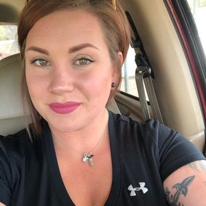 Meet your Posher, Rachelle
